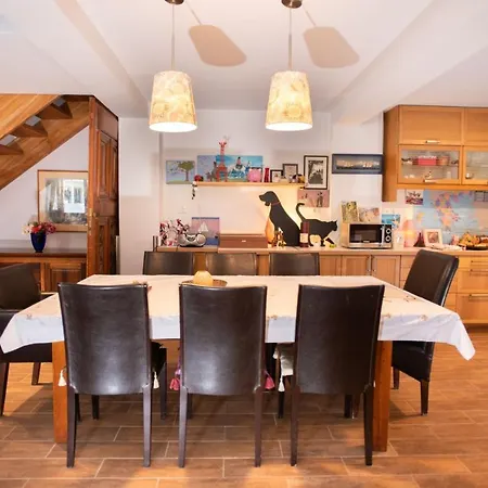Holiday home House Euphoria *